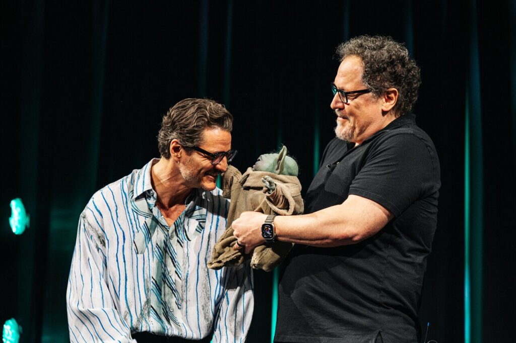 Pedro Pascal Grogu Jon Favreau